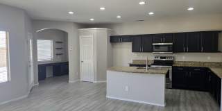 8619 West Mohave Street Gallery 9