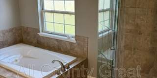 1400 NW Jefferson Court Gallery 7