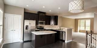 Beautiful Townhome located in Sewickley! Gallery 4
