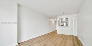 501 SW 1st St Gallery 4