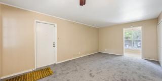 6704 Dubuque Lane Gallery 3