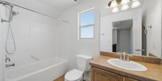 Pet Friendly 4 Bedroom Home! Gallery 30