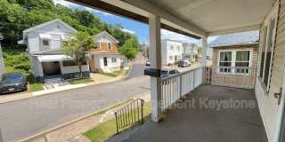 303 Lexington Court Gallery 19