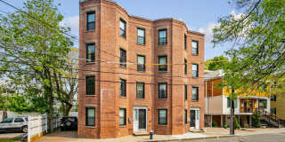 Gorgeous 2 bed condo in Brookline! Gallery 3