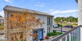 Charming 1BR/1.5BA Condo/Townhome in Bardmoor – Annual Unfurnished Rental Gallery 30