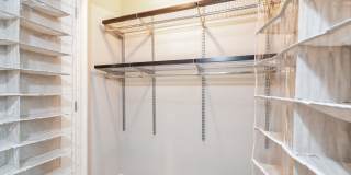 10 E Delaware Place unit: 14A Gallery 17