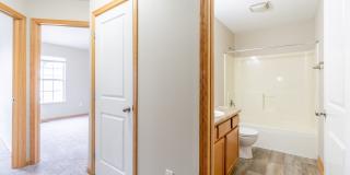 2 Bedroom 2 Bathroom Town House - End Unit Gallery 55