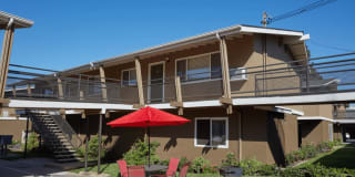 Towne Centre at Orange Gallery 24