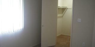 MODERN UPDATED TOWNHOUSE Gallery 7
