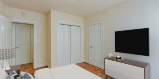 Sherry Hall Gallery 12