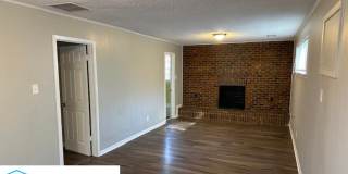 672 Carpenter Street Gallery 12