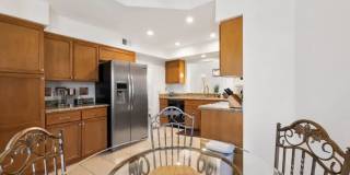 248 Vista Royale Cir W Gallery 25