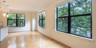 1111 Belle Pre Gallery 9