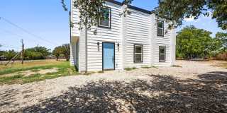 158 Lakeshore Drive Gallery 1