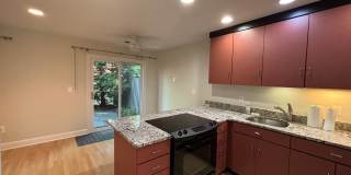 Adorable 1 bedroom 1.5. bath end unit townhouse in Annapolis Adorable 1 bedroom 1.5. bath end unit townhouse in Annapolis Gallery 9