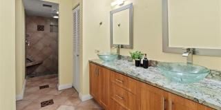 832 BAYPORT WAY Gallery 24