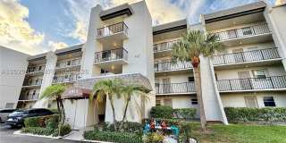 9235 Lagoon Pl Gallery 1