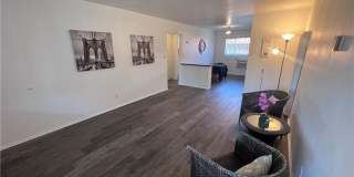 315 E 8th Gallery 1
