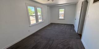 208 West Ercoupe Drive Gallery 6