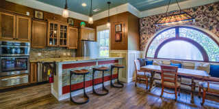 Avonlea Square Gallery 16