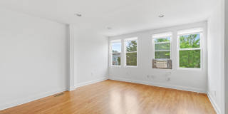 440 NW DELAFIELD Place NW Gallery 18