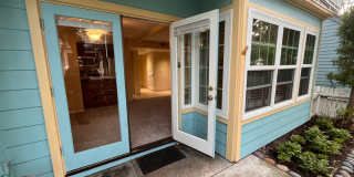 Mission Beach, 2 bedroom, 2 bathroom, with New Carpet, Parking, Laundry, Patio (807 Nantasket Ct. #A) Gallery 19