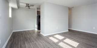 Rosedale Court Gallery 1