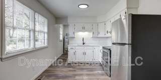 204 E 24th St Gallery 1