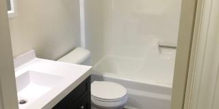 Chateau Knoll Gallery 1