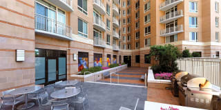 1200 East West Gallery 20