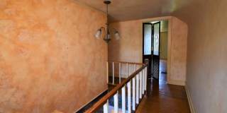 4 bed/3.5 bath, half acre lot, 100 yards from Memorial Stadium! Gallery 15