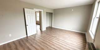1822 Luzerne Street Gallery 1