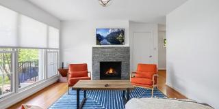 9724 ADMIRALTY Drive Gallery 2
