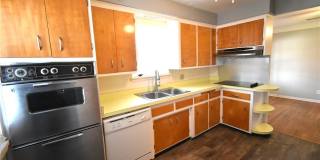 2761 Forestview Avenue Gallery 36