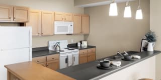 West River Commons Gallery 8