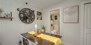 5213 Cedarbend Drive Gallery 22