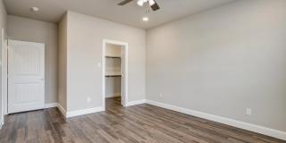 Stone Lake Gallery 25