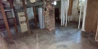 1602 W Short Ave Gallery 33