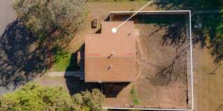 Fully Updated 2/1-Directly Across From 20th St Park- Available Now*** One Room Lease take over*** Gallery 17