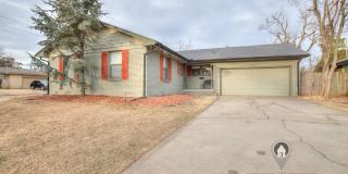 Updated Corner-Lot Home in The Village with a Spacious Backyard! Gallery 1