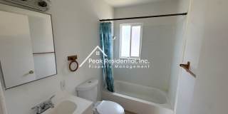 Charming 2bd/1ba Duplex near 47th Ave & Hwy 99 Gallery 15