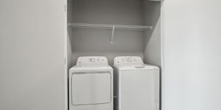 7 at Seven Gallery 11