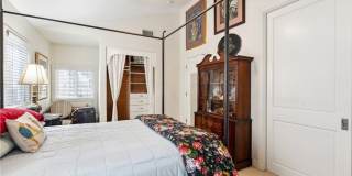 130 Topaz Gallery 15