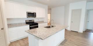 Beautiful Terra Vista 4 Bedroom 2 Bath Home Gallery 8