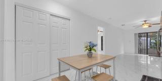 2401 SW 102nd Ave Gallery 8