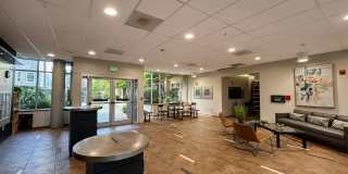Updated Beautiful 2 Bedroom Condo Overlooking Esther Short Park - 701 Columbia St #107 Gallery 14