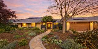 ✨ Stunning Lakefront 4-Bedroom Home at 1118 Marina Circle, Davis, CA 95616 — Available Now (Not a Fall Rental) ✨ Gallery 1