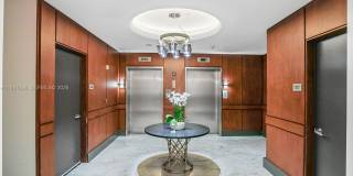 19111 Collins Ave Gallery 3