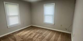 SPACIOUS 3 bed/2 bath with fenced yard and large deck! Gallery 20