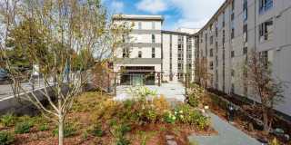7000 Campus Apartments - Student Housing Gallery 7